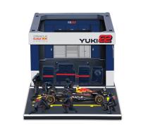 Bburago - Formula Racing F1 Pit Pass set - Oracle Red Bull Racing RB21.2025, 22 Yuki Tsunoda, 1:43