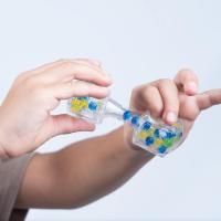 Fidget Blox Sound - relaxační kostka - modrá a žlutá