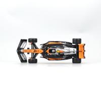 Bburago 1:43 RACE Formula F1 - McLaren F1 Team MCL60 (2023) #4 (Lando Norris) - with drive