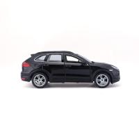 Bburago 1:24 Porsche Cayenne TURBO Black