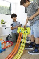 HW TRACK BUILDER BOX ASST