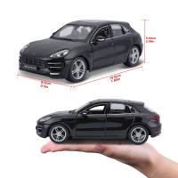 Bburago 1:24 Plus Porsche Macan Black