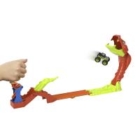 Hot Wheels MONSTER TRUCKS SNAKE SLAM TAKEDOWN