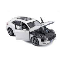 Bburago 1:24 Plus Porsche Macan White