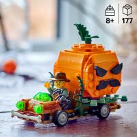 Pick-up s halloweenskými dýněmi
