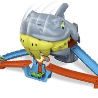 Hot Wheels  CITY SHARK CHOMP BEACH