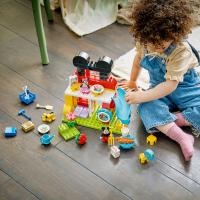 Mickeyho klubík, Minnie a Pluto