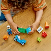 Modrá policajná motorka