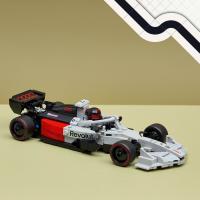 Závodní auto Audi Revolut F1® Team R26