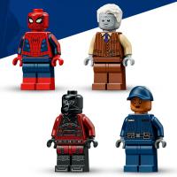 Spider-Man a naháňačka väzenského transportéru