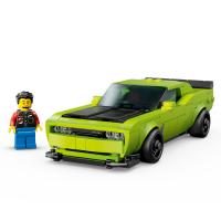 Sportovní auto Dodge Challenger SRT Hellcat