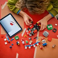 Mario Kart™ – Interaktívny LEGO® Mario™ a Standard Kart