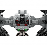 Mandalorianská stíhačka třídy Fang proti TIE Interceptoru