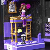 MEGA MONSTER HIGH CLAWDEEN A JESKYNĚ