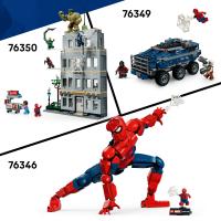 Spider-Man a naháňačka väzenského transportéru